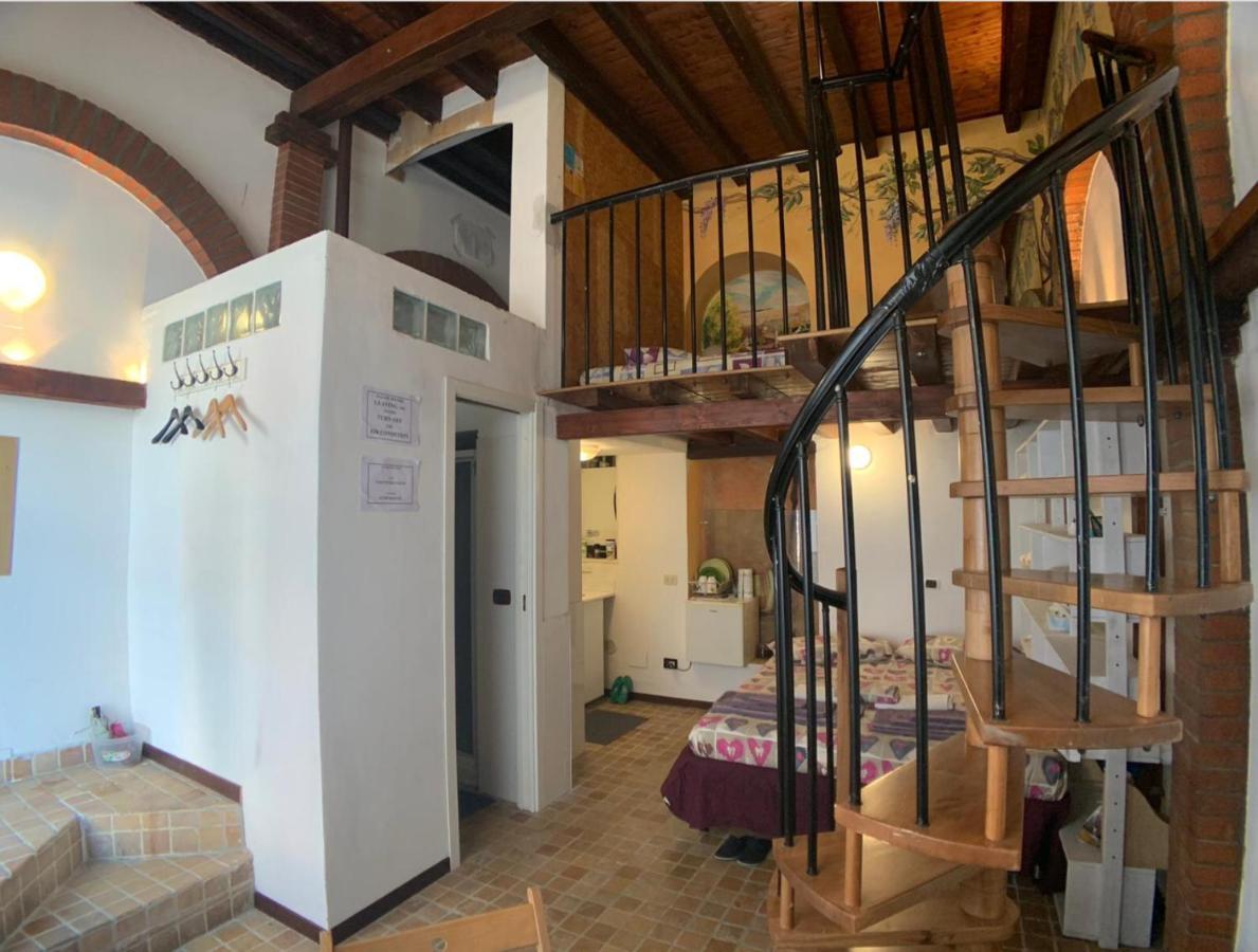 Flat Nirmala Studio-Shop Apartment Milan Exterior photo